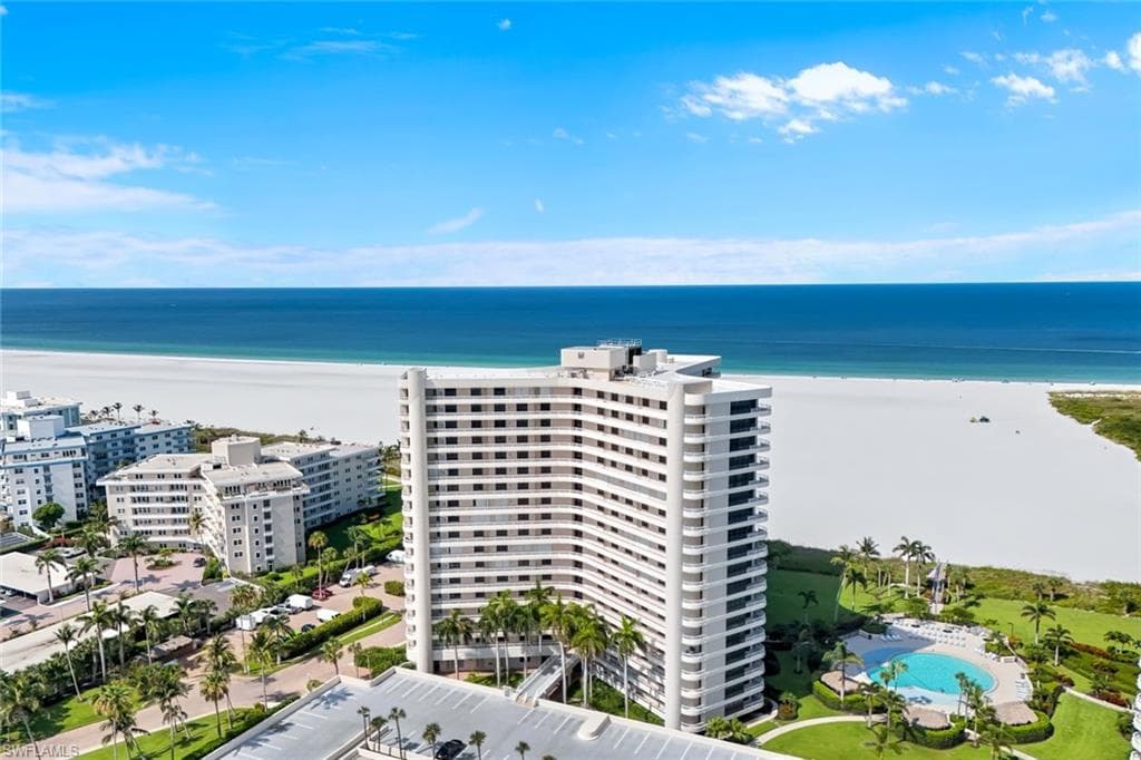 260 Seaview CT 407 MARCO ISLAND, FL 34145