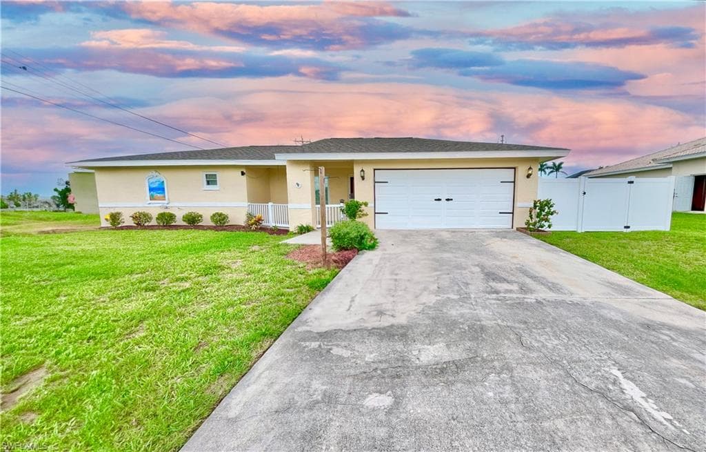 2314 SE 18th PL CAPE CORAL, FL 33990