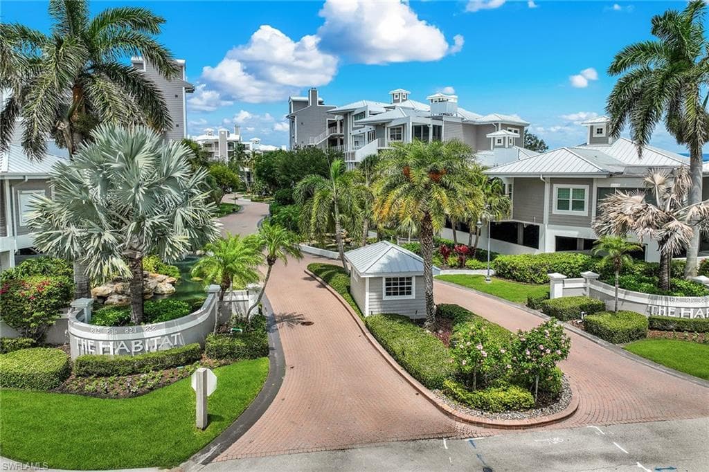 828 Hideaway CIR E 423 MARCO ISLAND, FL 34145