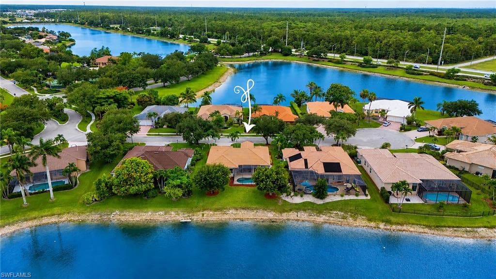 934 Tropical Bay CT NAPLES, FL 34120