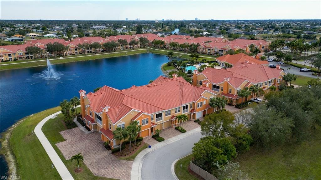 1763 Concordia Lake CIR 3303 CAPE CORAL, FL 33909