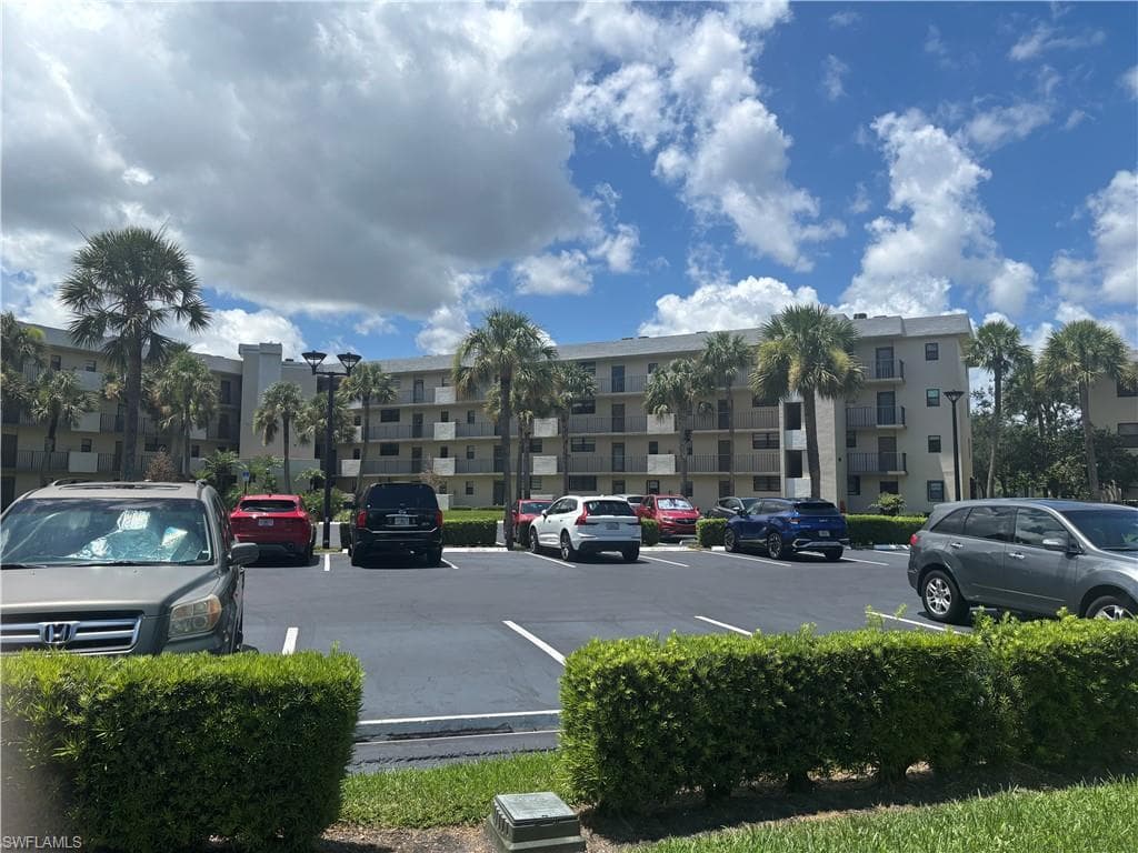2440 Deer Creek Country Club 202-C DEERFIELD BEACH, FL 33442