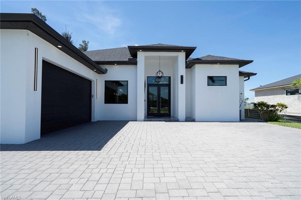 710 SW 12th TER CAPE CORAL, FL 33991