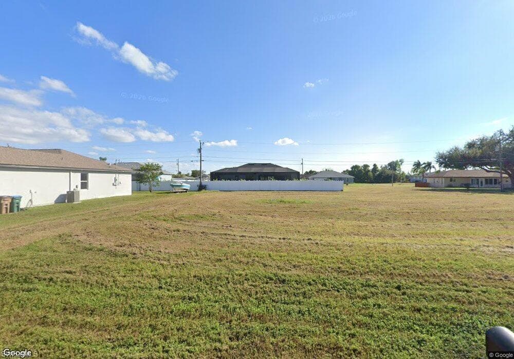 622 SE 1st ST CAPE CORAL, FL 33990