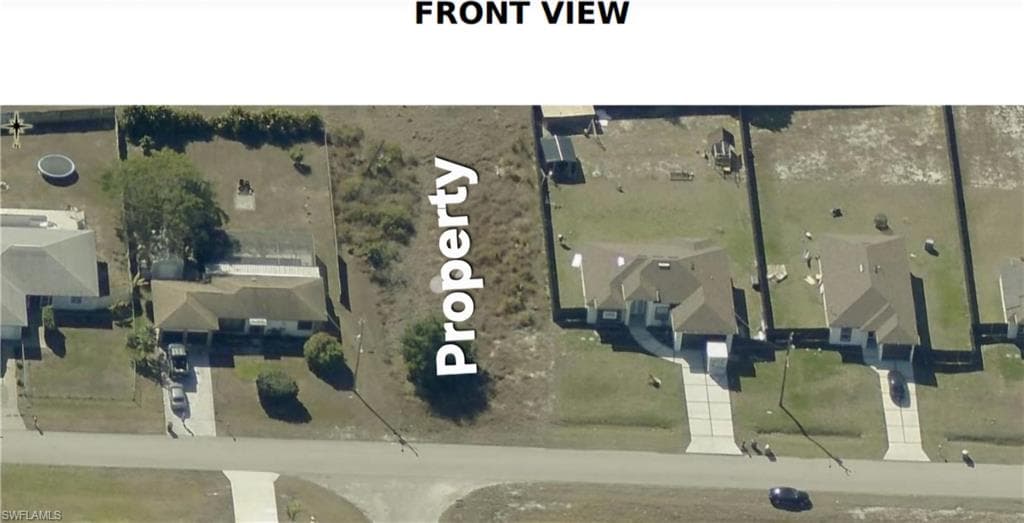 816 Jaguar BLVD LEHIGH ACRES, FL 33974