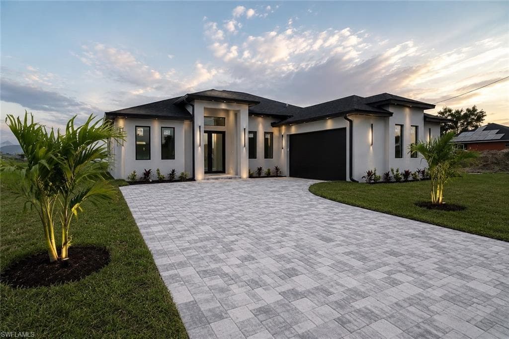 618 NE 12th ST CAPE CORAL, FL 33909