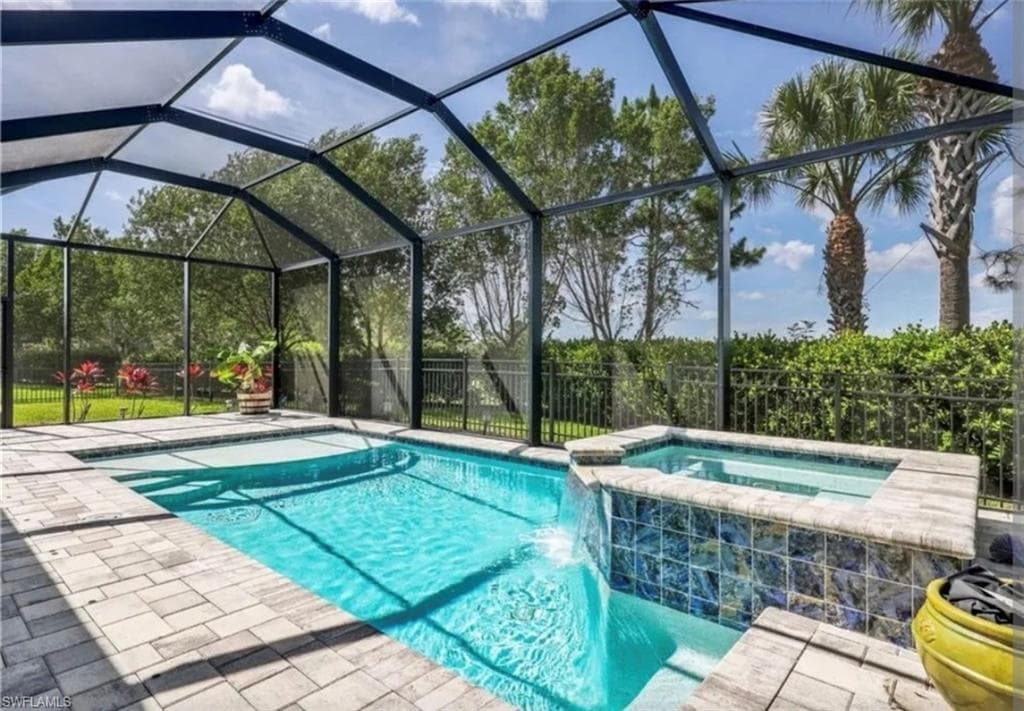 28121 Seasons Tide AVE BONITA SPRINGS, FL 34135