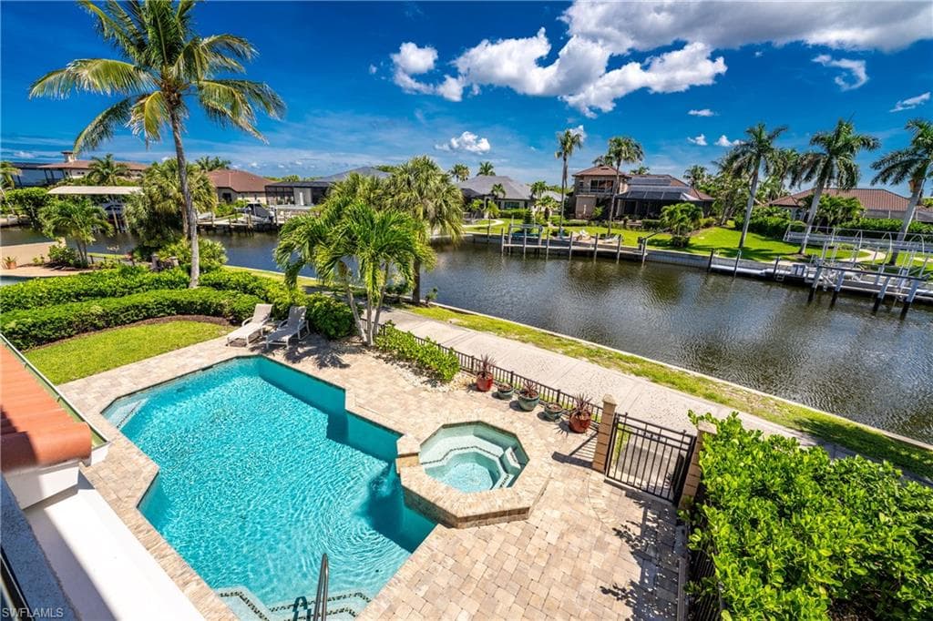 3341 Sunset Key CIR PUNTA GORDA, FL 33955