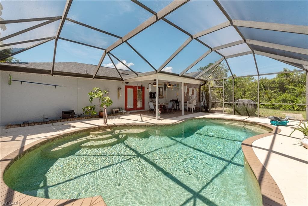 171 SE 4th ST CAPE CORAL, FL 33990