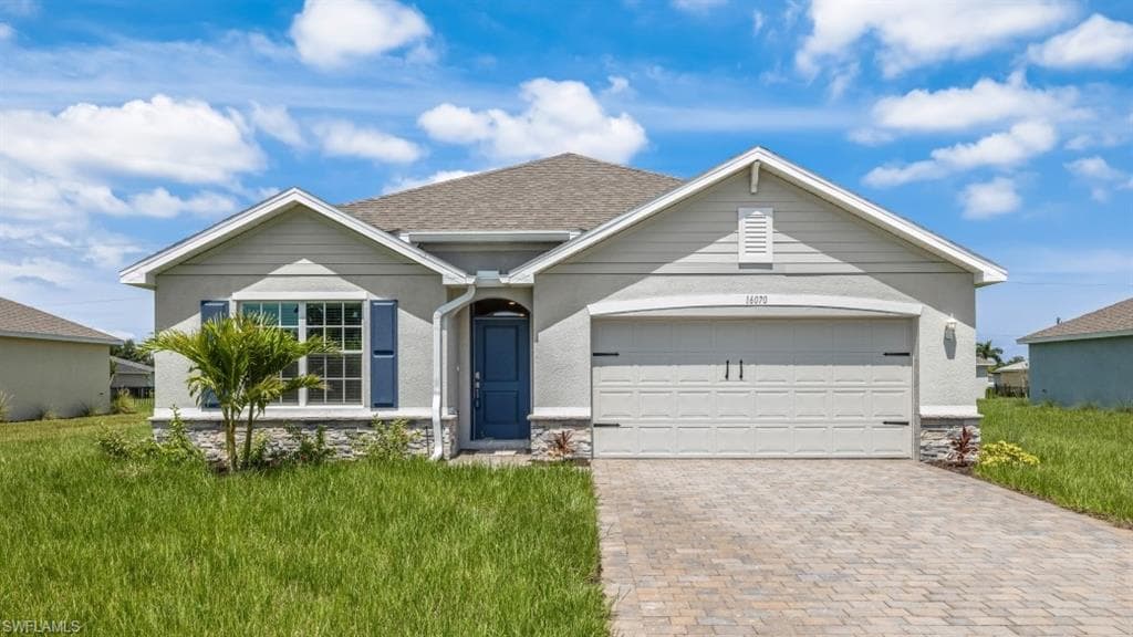302 3RD AVE CAPE CORAL, FL 33993