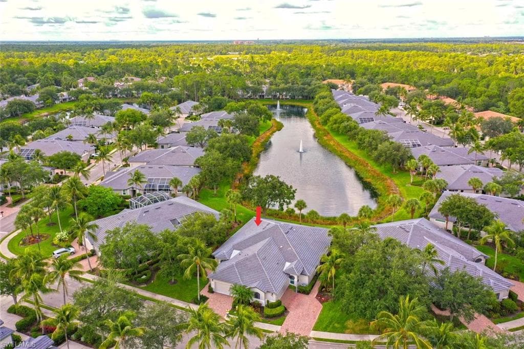 1641 Tarpon Bay DR S 27 NAPLES, FL 34119