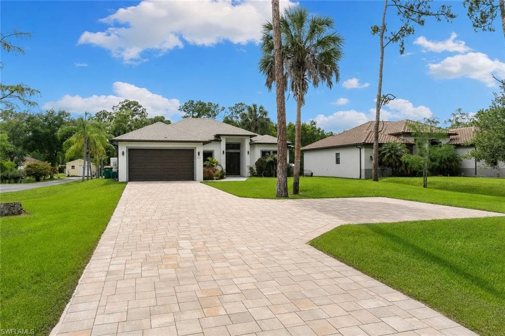 223 1st ST SW NAPLES, FL 34117