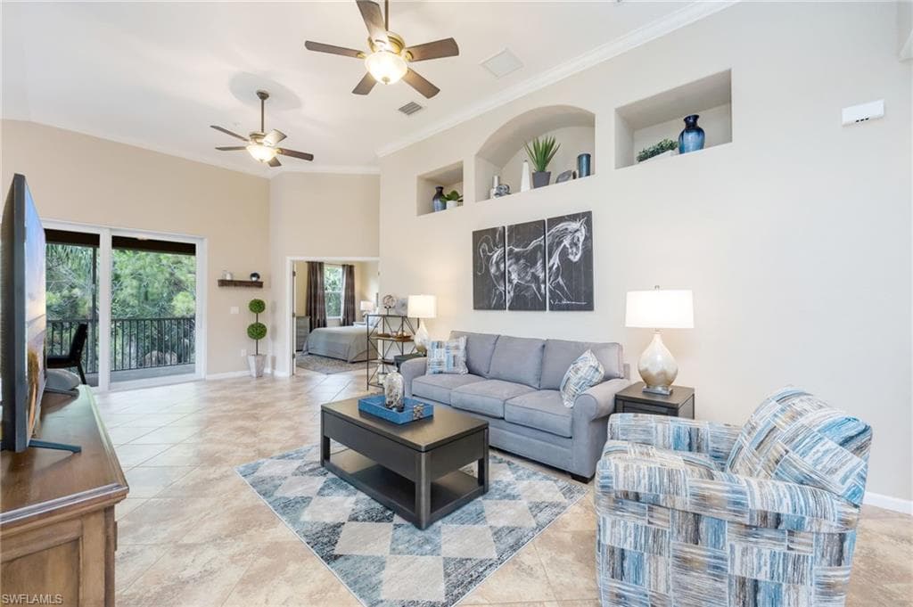 6657 Alden Woods CIR 201 NAPLES, FL 34113