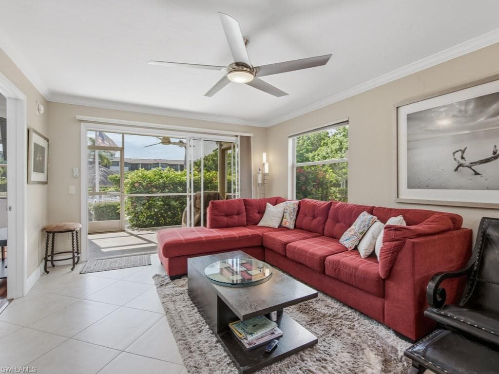 1060 Swallow AVE 107 MARCO ISLAND, FL 34145