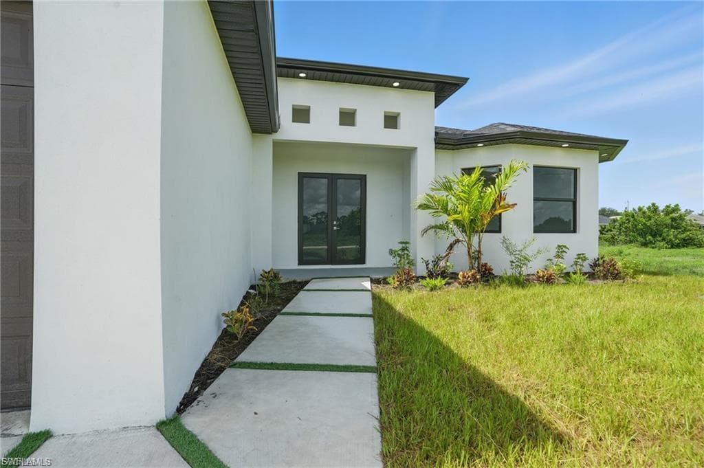 472 Rajah ST LEHIGH ACRES, FL 33974