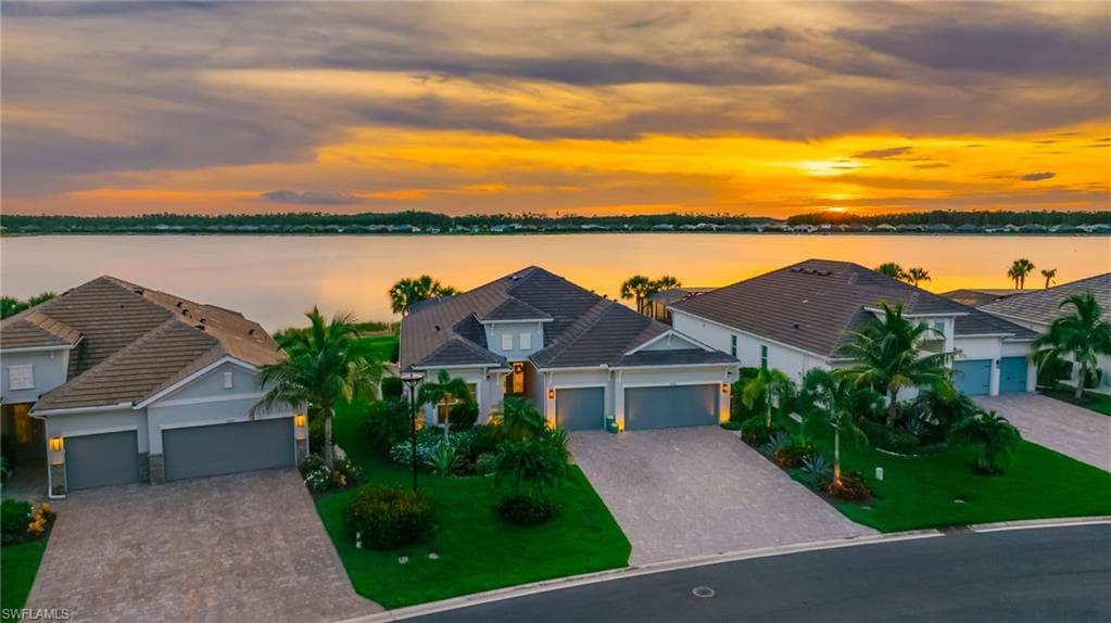 13696 Blue Bay CIR FORT MYERS, FL 33913