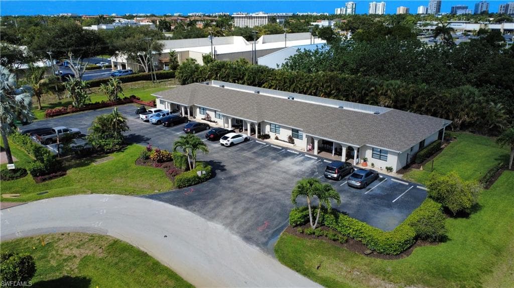 960 Morningside DR NAPLES, FL 34103