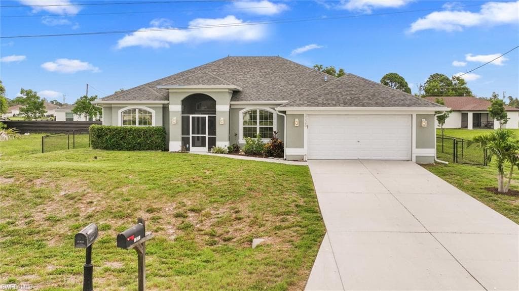 3225 NW 2nd PL CAPE CORAL, FL 33993