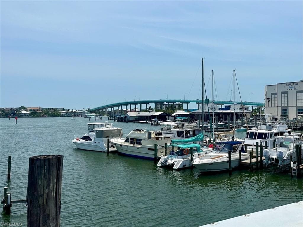 1120 Main ST FORT MYERS BEACH, FL 33931