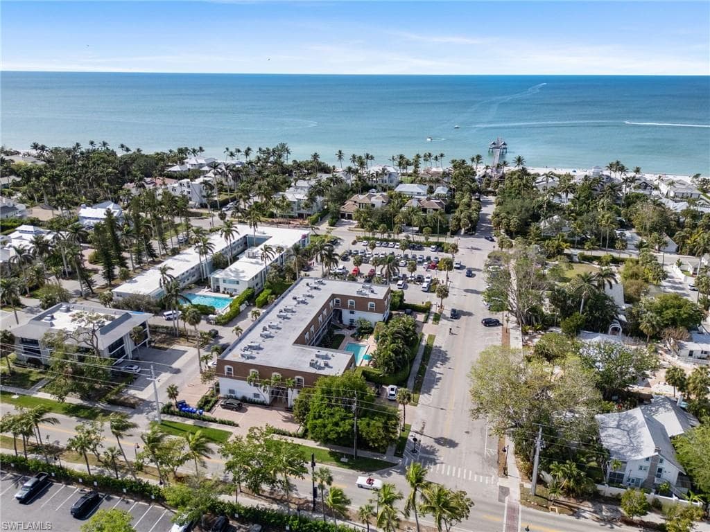 1222 Gordon DR 2 NAPLES, FL 34102