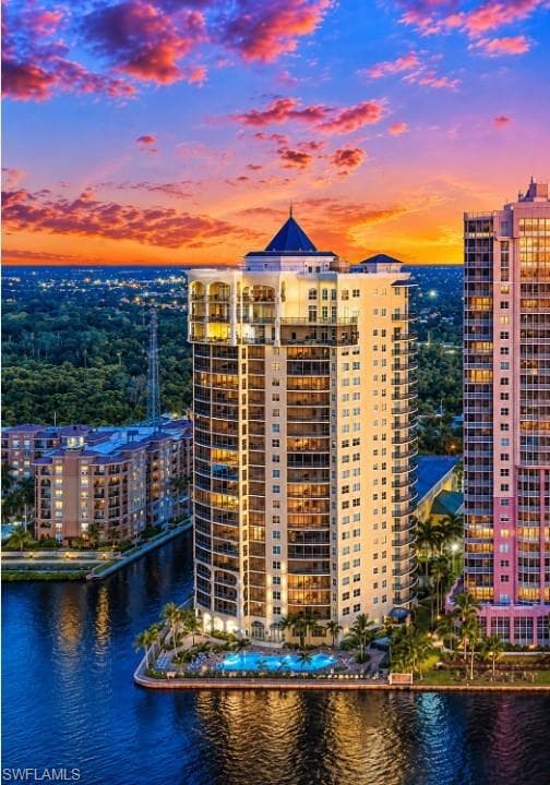 2797 First ST 2002 FORT MYERS, FL 33916