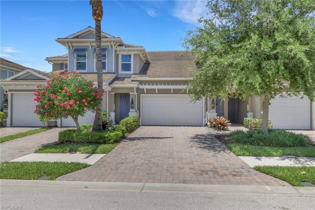 2335 Sawyers Hill RD 506 NAPLES, FL 34120