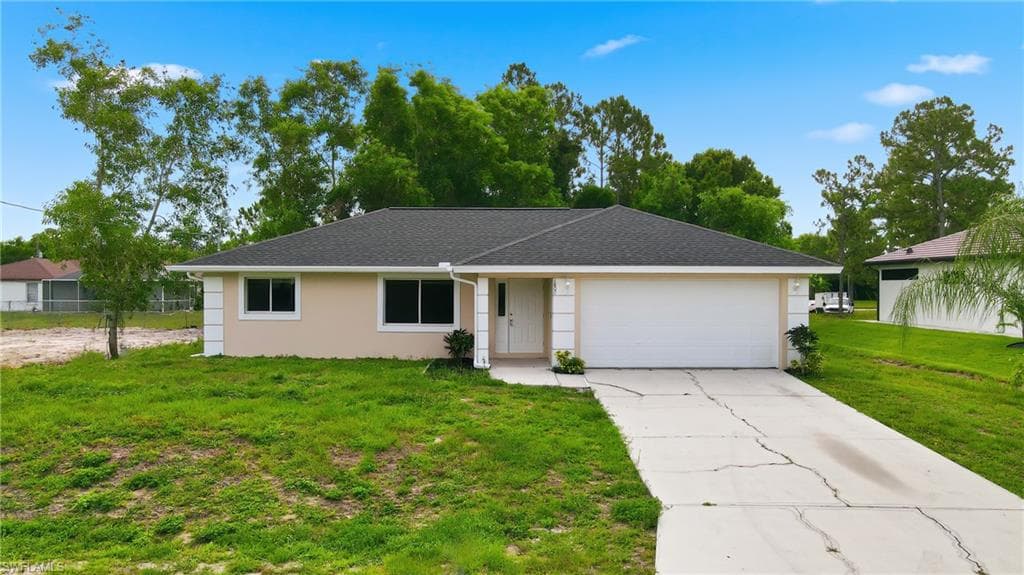 1800 Venice AVE N LEHIGH ACRES, FL 33971