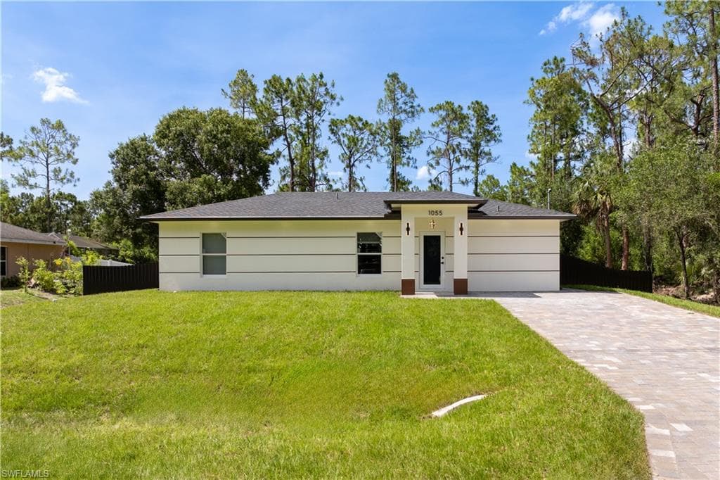 1055 Asther ST E LEHIGH ACRES, FL 33974