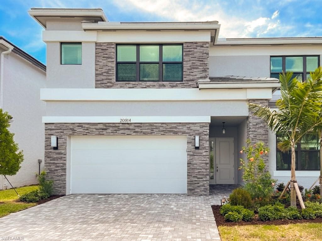 20914 Thistle Leaf LN ESTERO, FL 33928