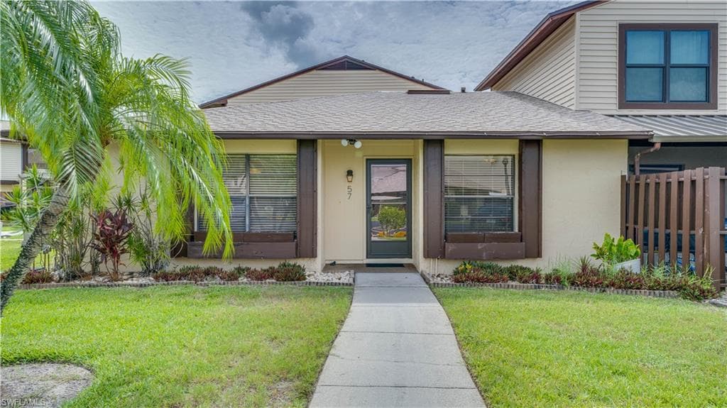 1220 SE 6th TER 57 CAPE CORAL, FL 33990