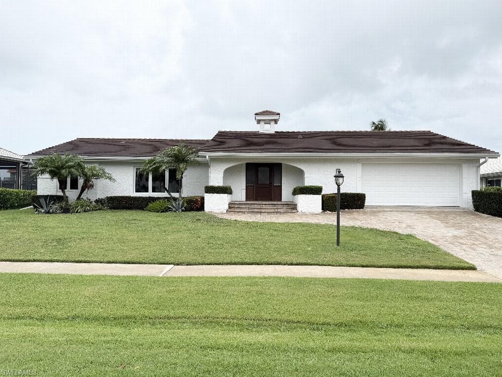 656 Dorando CT MARCO ISLAND, FL 34145