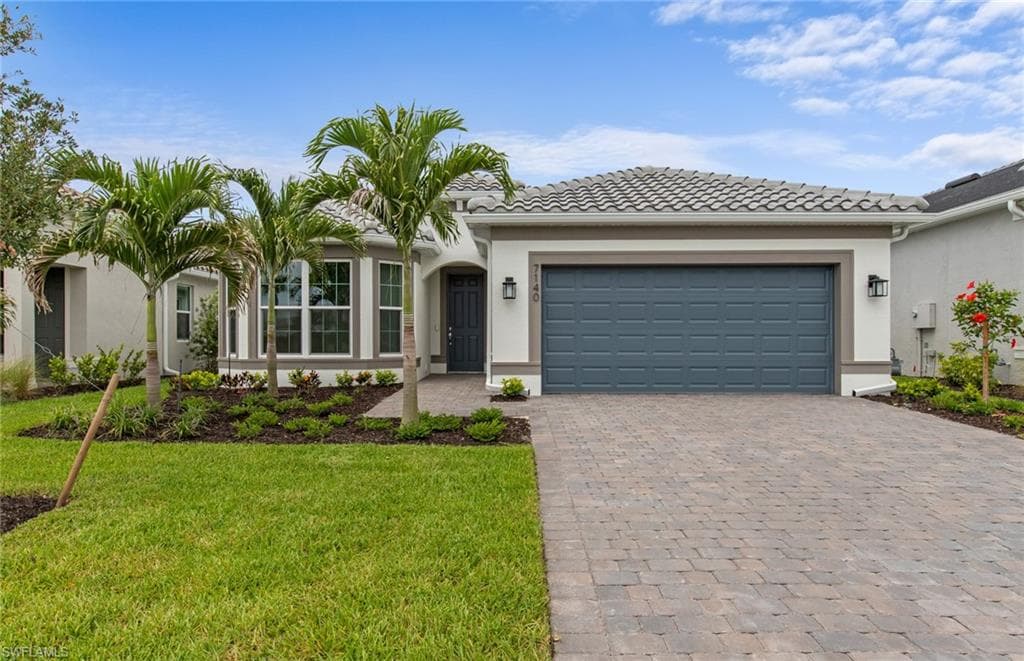 7140 Chapel Creek LN NORTH FORT MYERS, FL 33917