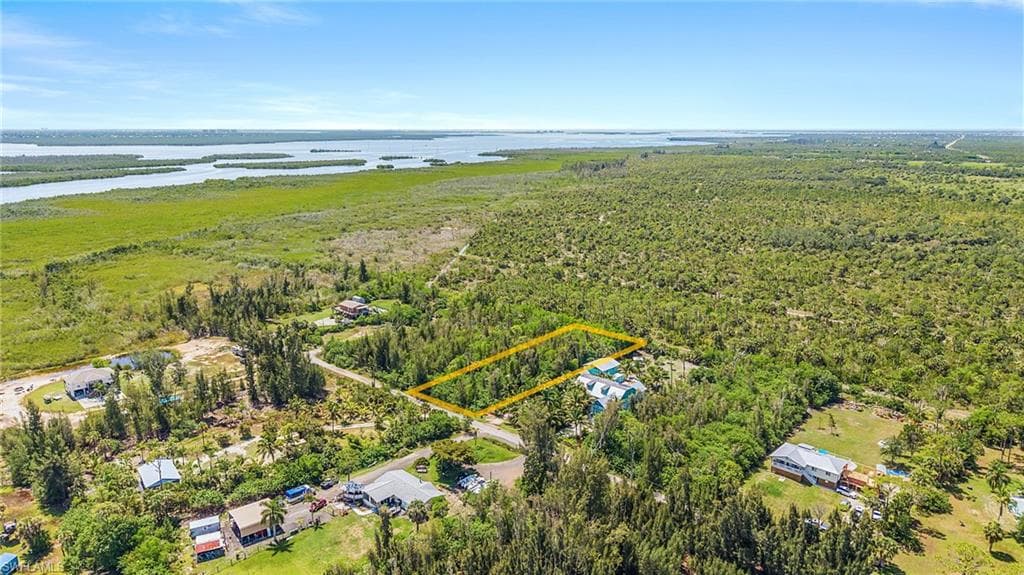 4235 Berkshire RD ST. JAMES CITY, FL 33956