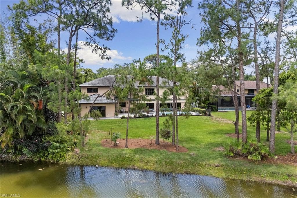 5731 Cypress Hollow WAY NAPLES, FL 34109