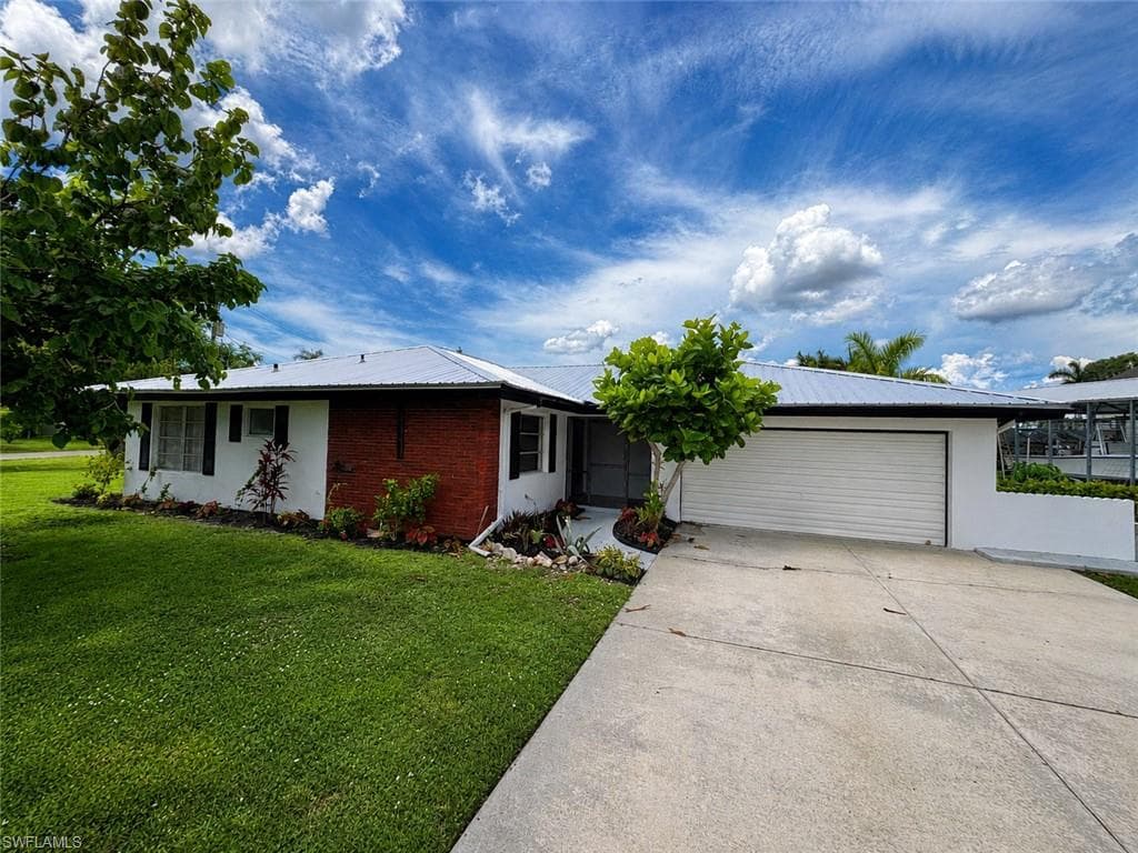303 Georgia AVE FORT MYERS, FL 33905