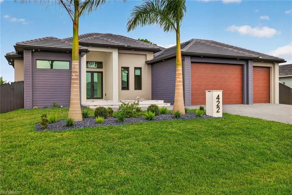 422 SW 31st AVE CAPE CORAL, FL 33991