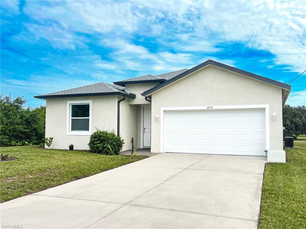 2013 Odessa CIR LABELLE, FL 33935