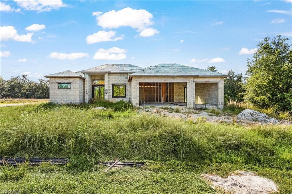 1112 Cynwyd LN PUNTA GORDA, FL 33982