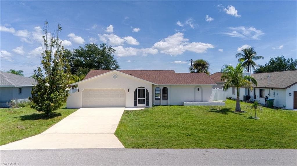 623 SE 31st LN CAPE CORAL, FL 33904