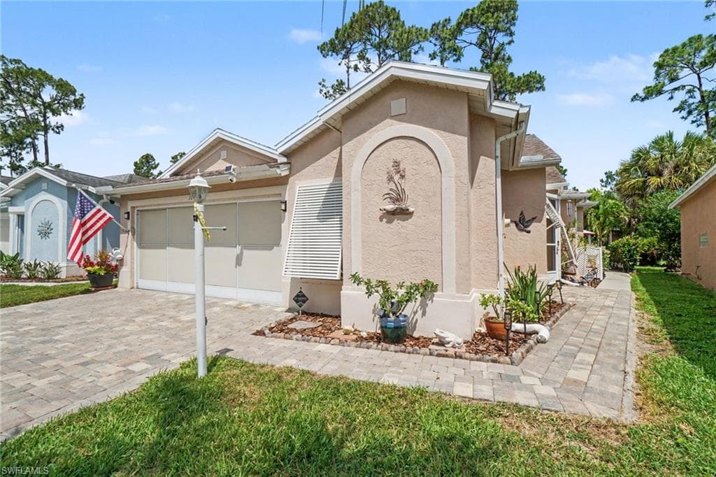 10718 Blue Bimini CIR ESTERO, FL 33928