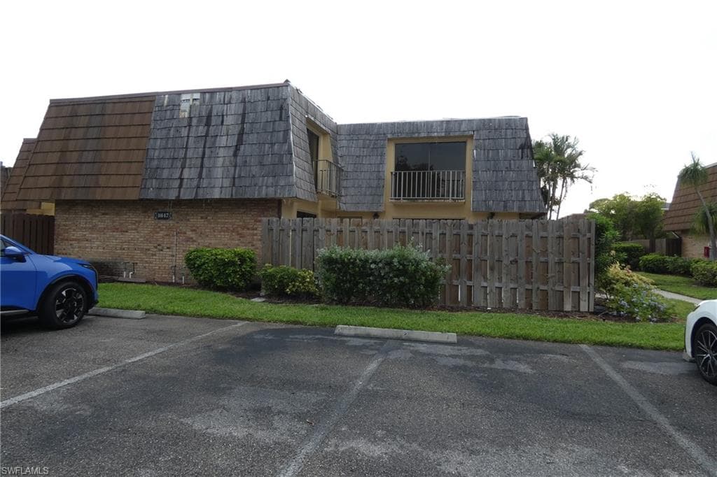 1647 Park Meadows DR 2 FORT MYERS, FL 33907