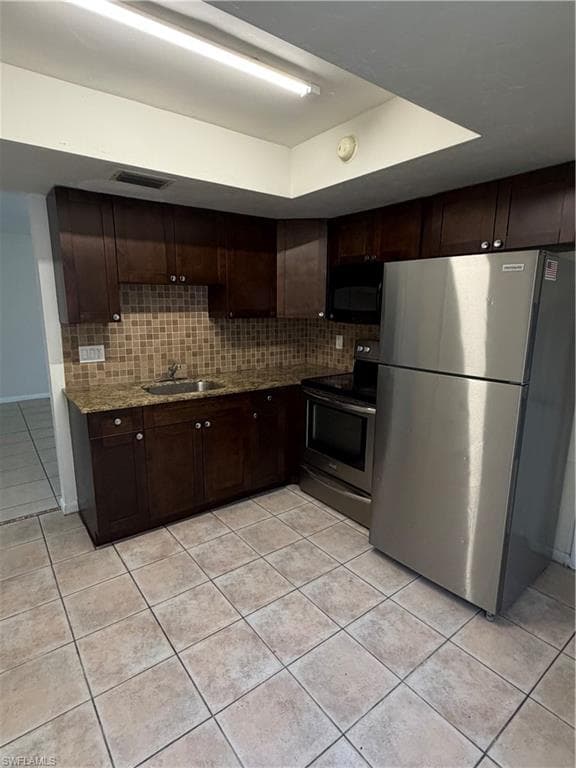 709 46th TER 1-4 CAPE CORAL, FL 33904