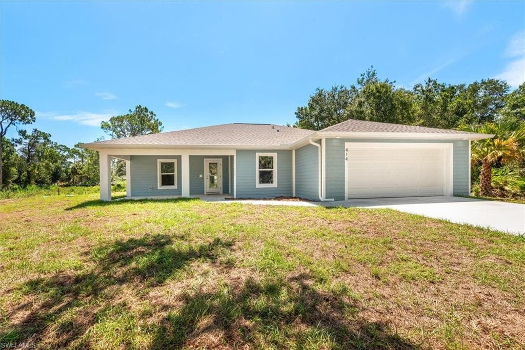 414 Cleveland AVE LEHIGH ACRES, FL 33972