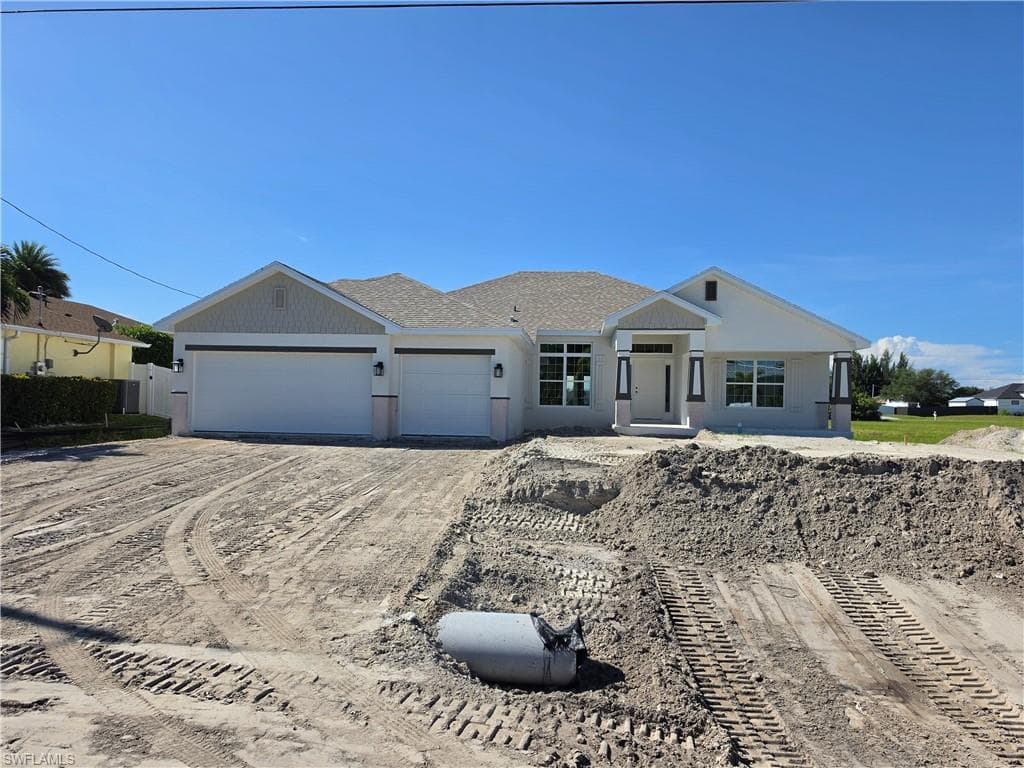2800 NW 8th TER CAPE CORAL, FL 33993
