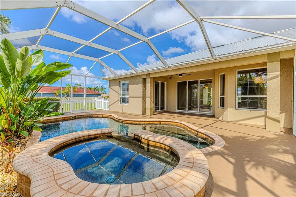 2529 SW 23rd PL CAPE CORAL, FL 33914