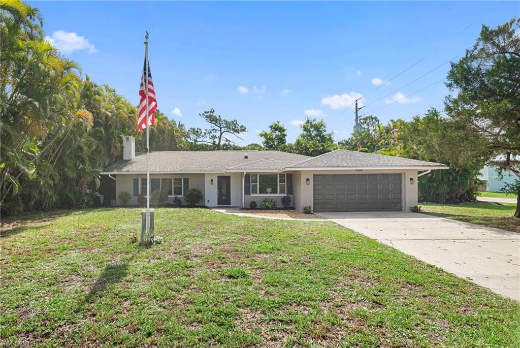 4688 Pembrooke LN BONITA SPRINGS, FL 34134