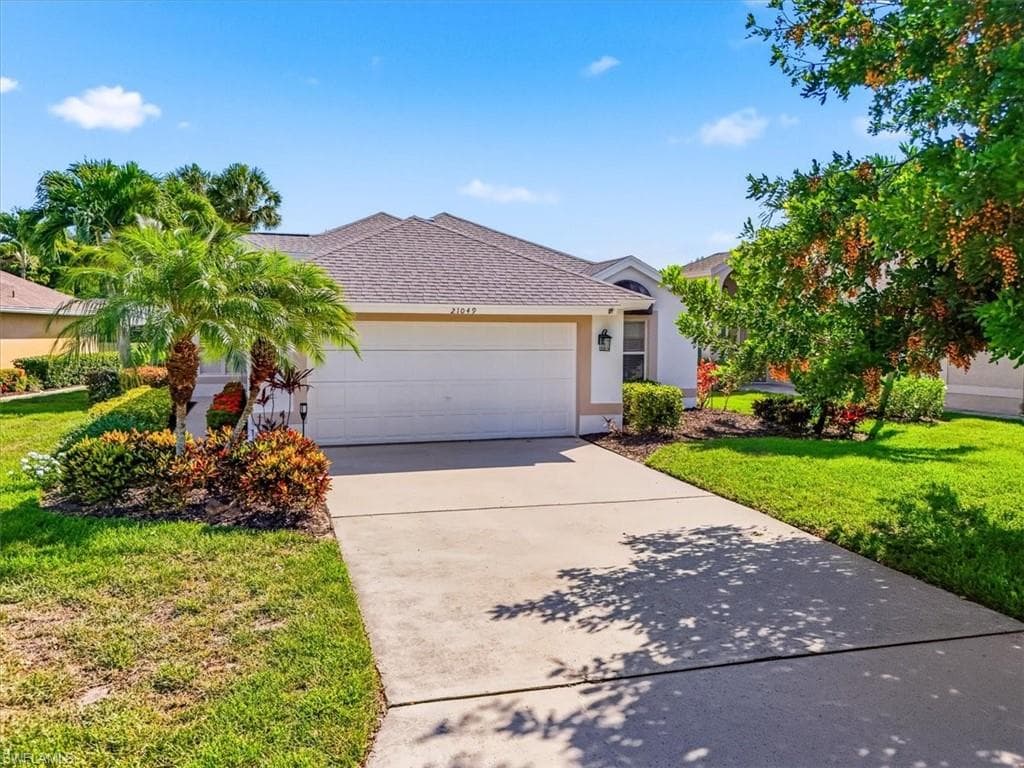 21049 Butchers Holler ESTERO, FL 33928