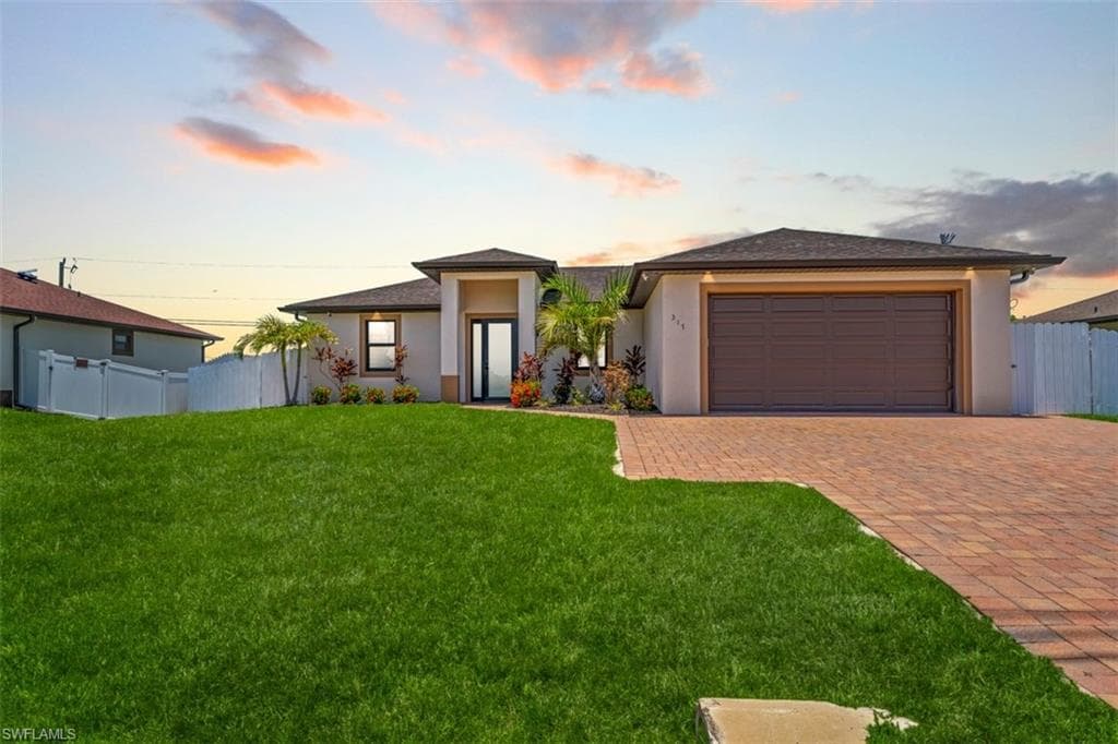 317 Kismet PKWY E CAPE CORAL, FL 33909