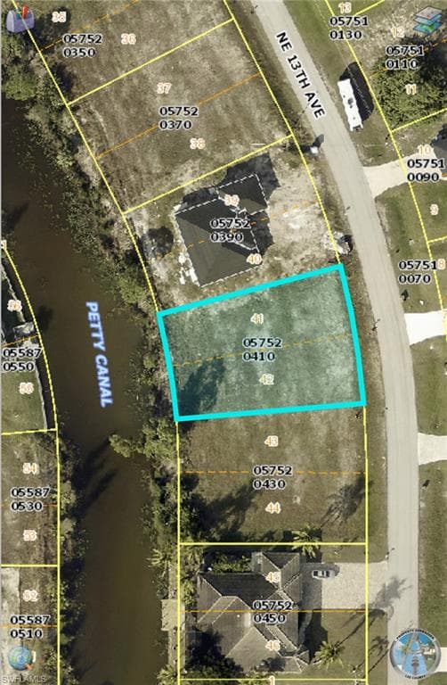 3714 NE 13th AVE CAPE CORAL, FL 33909