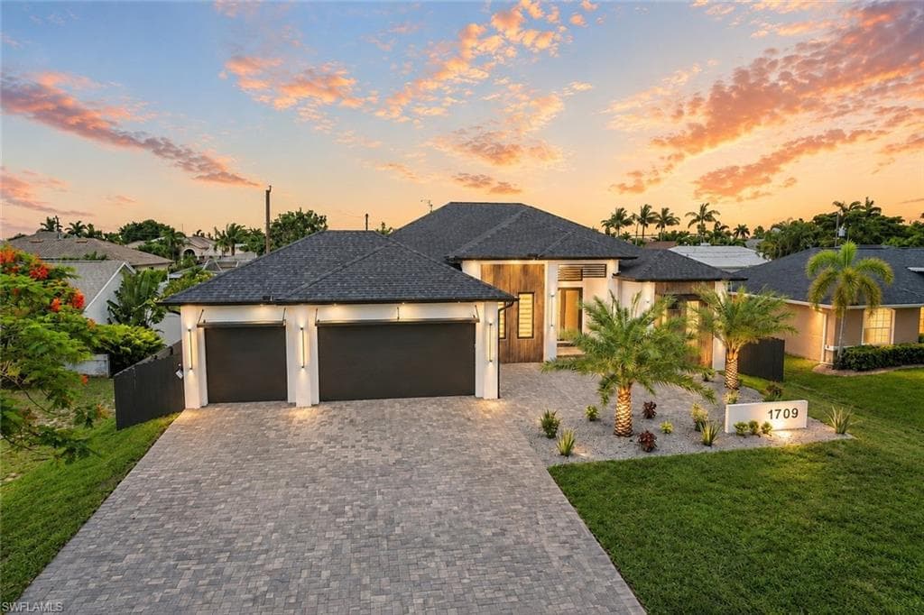 1709 SW 43rd LN CAPE CORAL, FL 33914